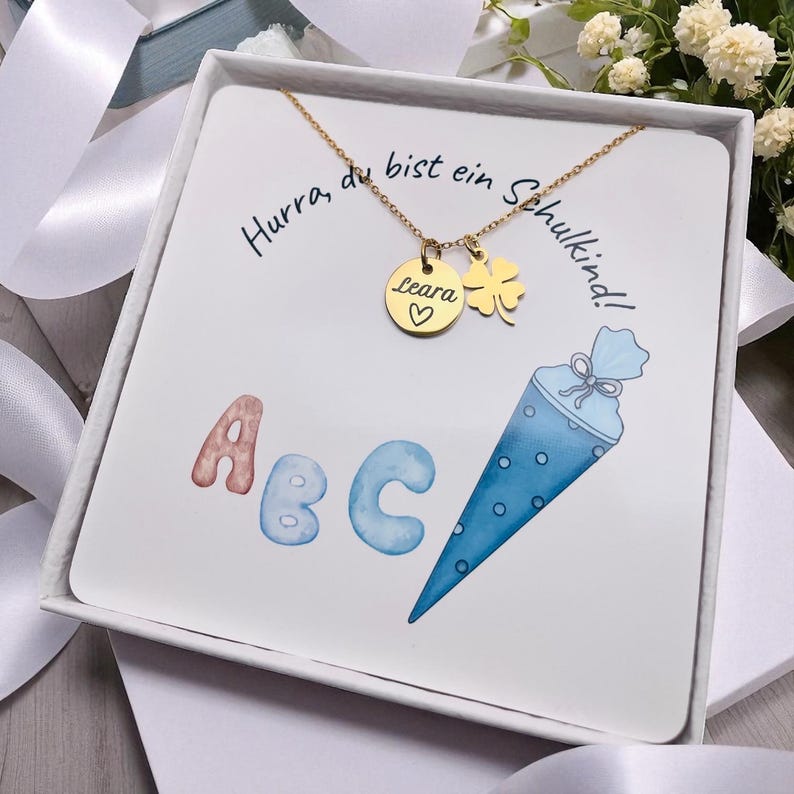 Schulkind Kette mit Kleeblatt-Geschenk zur Einschulung-Kleeblatt zum Schulstart-Geschenk Schulanfang-Schulkette-Mutmacher-Idee für Schultüte